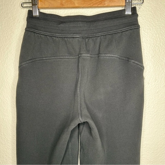 Lululemon Scuba High-Rise Jogger 7/8 Length Black 2 - Picture 8 of 12